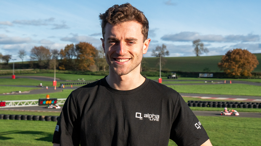 Alpha Live Invest in Motorsport, Piers Prior, Full Time, Racing Driver, Video Creator